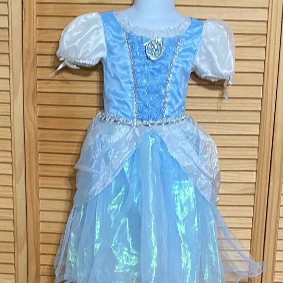 Disney Other - Disney Store Classic Cinderella Gown size 3